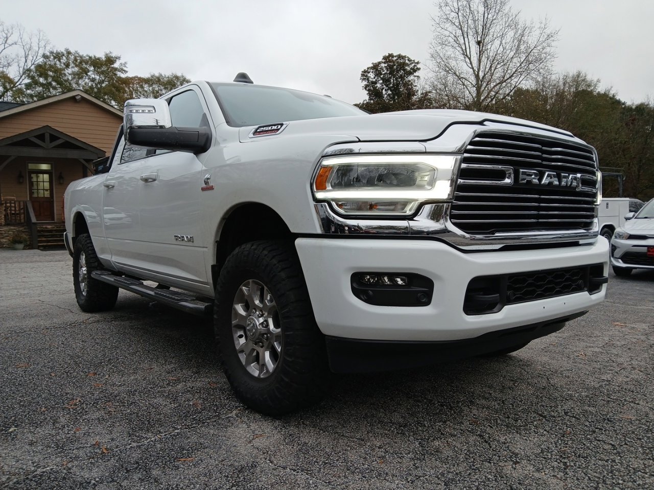 Used 2024 RAM 2500 Laramie w/ Safety Group image 4