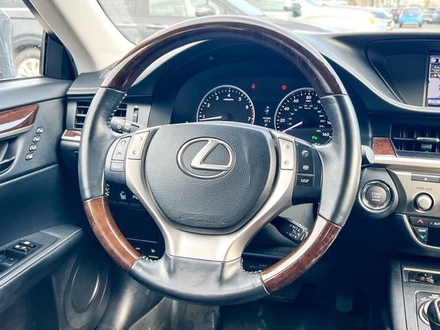 Used 2014 Lexus ES 350 w/ Luxury Package image 15