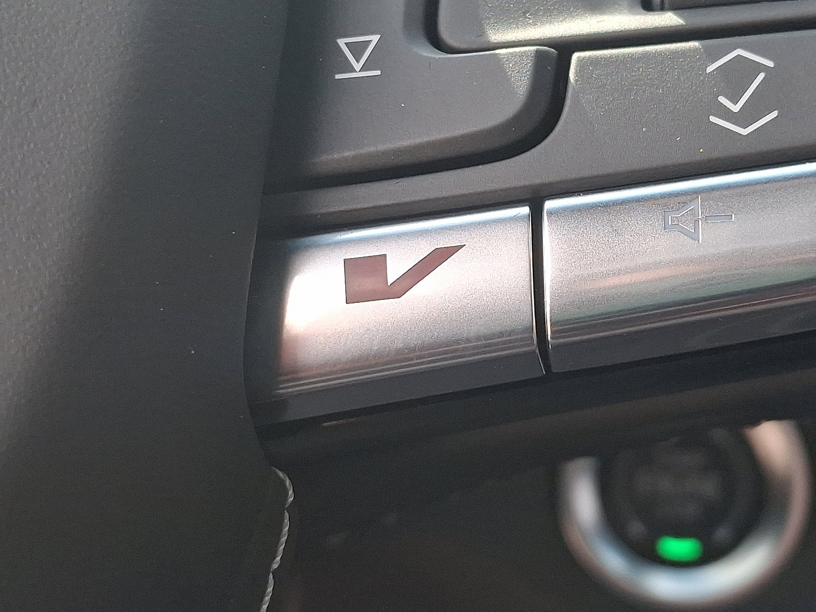 Certified 2025 Cadillac CT4 V Blackwing image 30