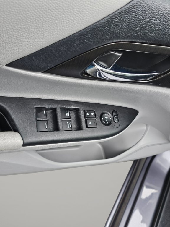 Used 2015 Honda Accord EX-L image 28