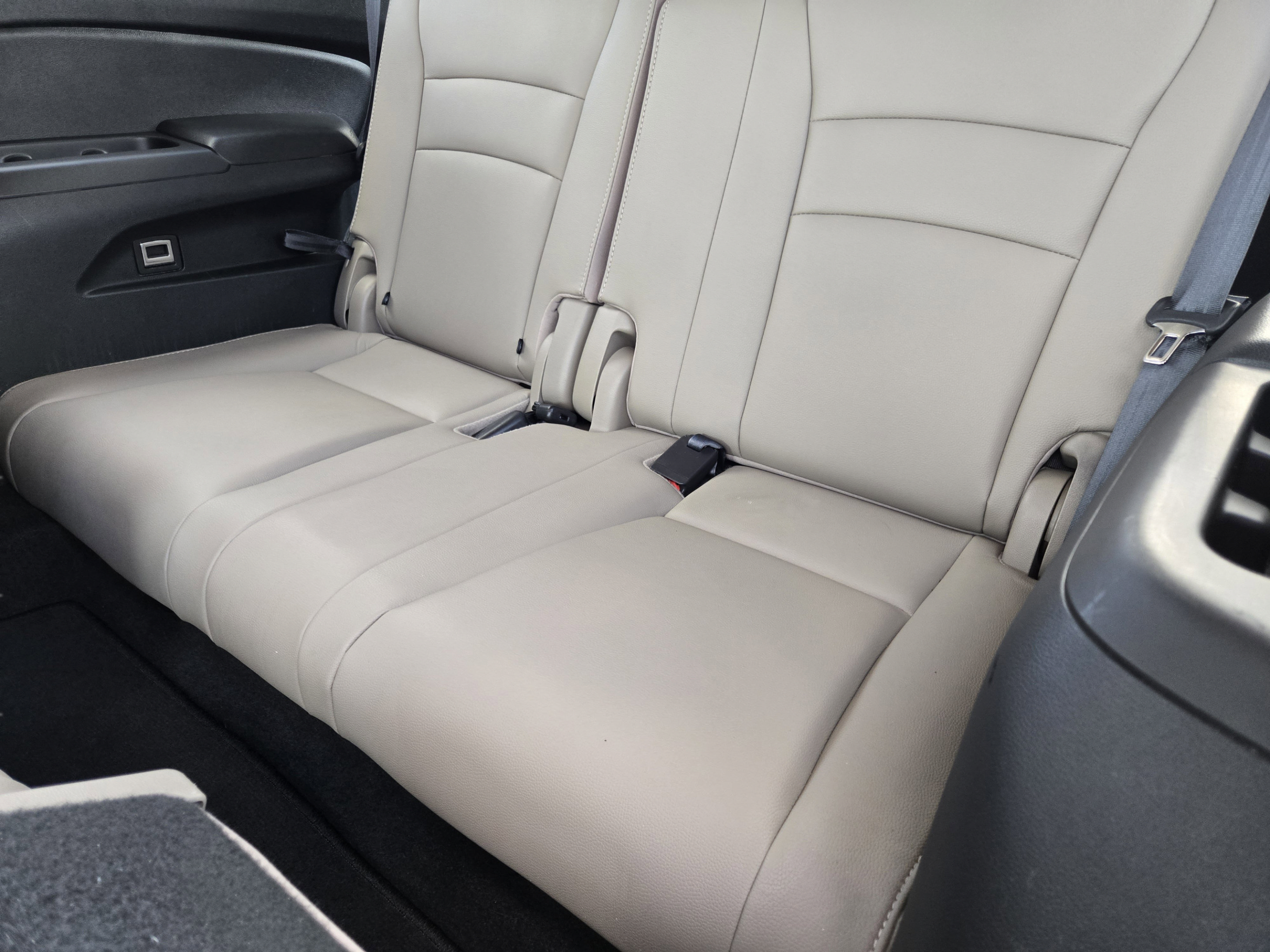 Used 2020 Honda Pilot Elite image 27