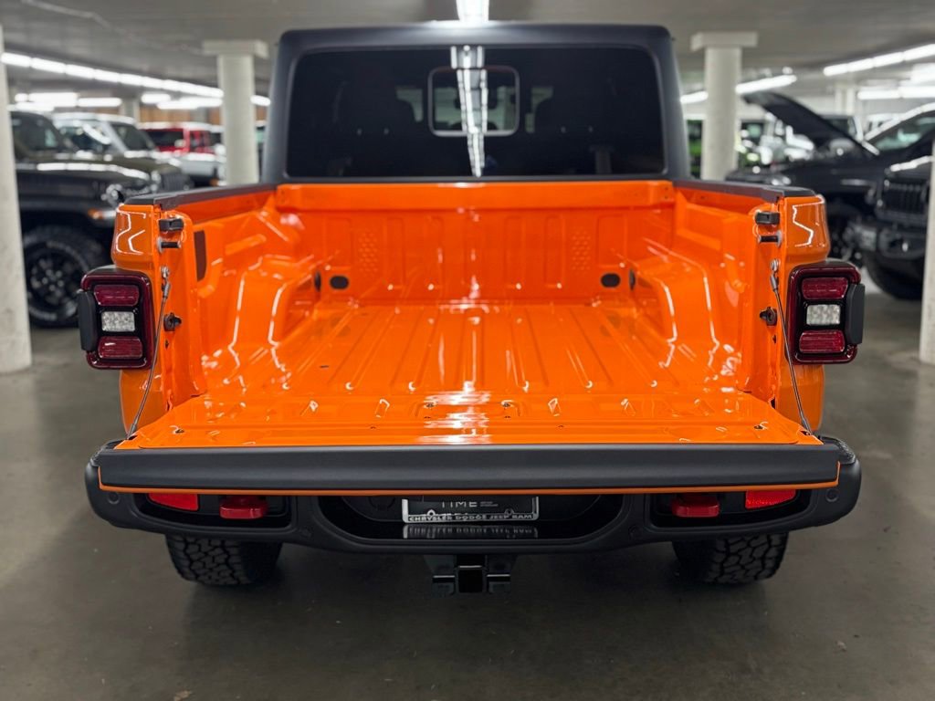 New 2025 Jeep Gladiator Rubicon w/ Safety Group image 7