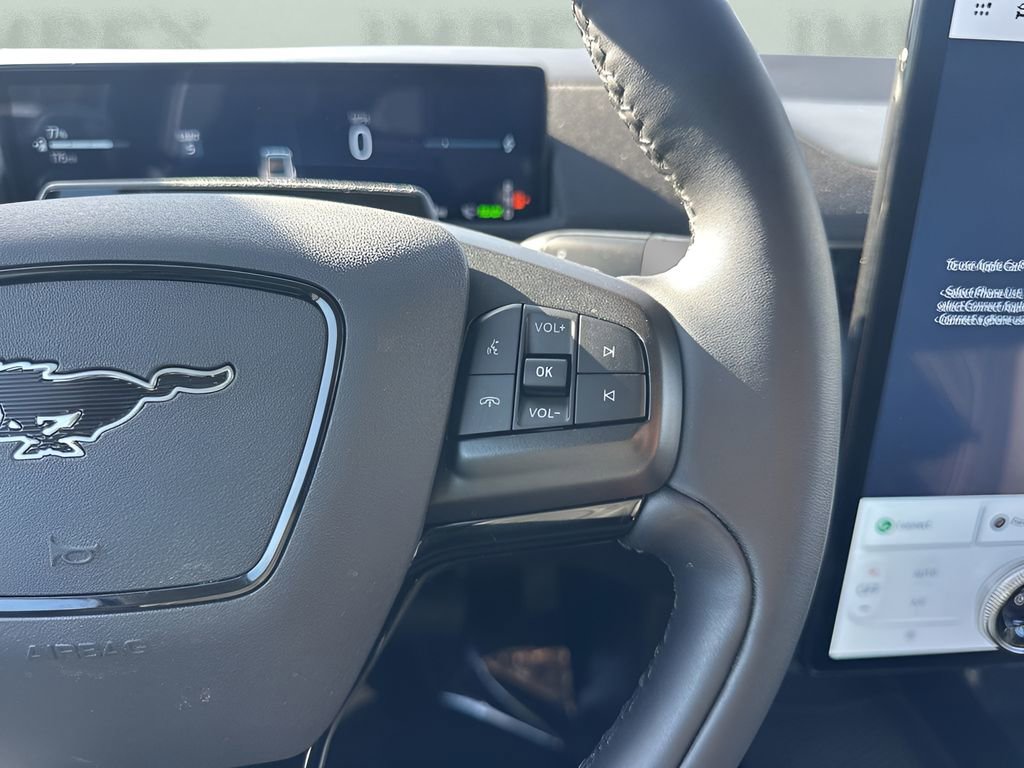 Used 2025 Ford Mustang Mach-E Select image 15