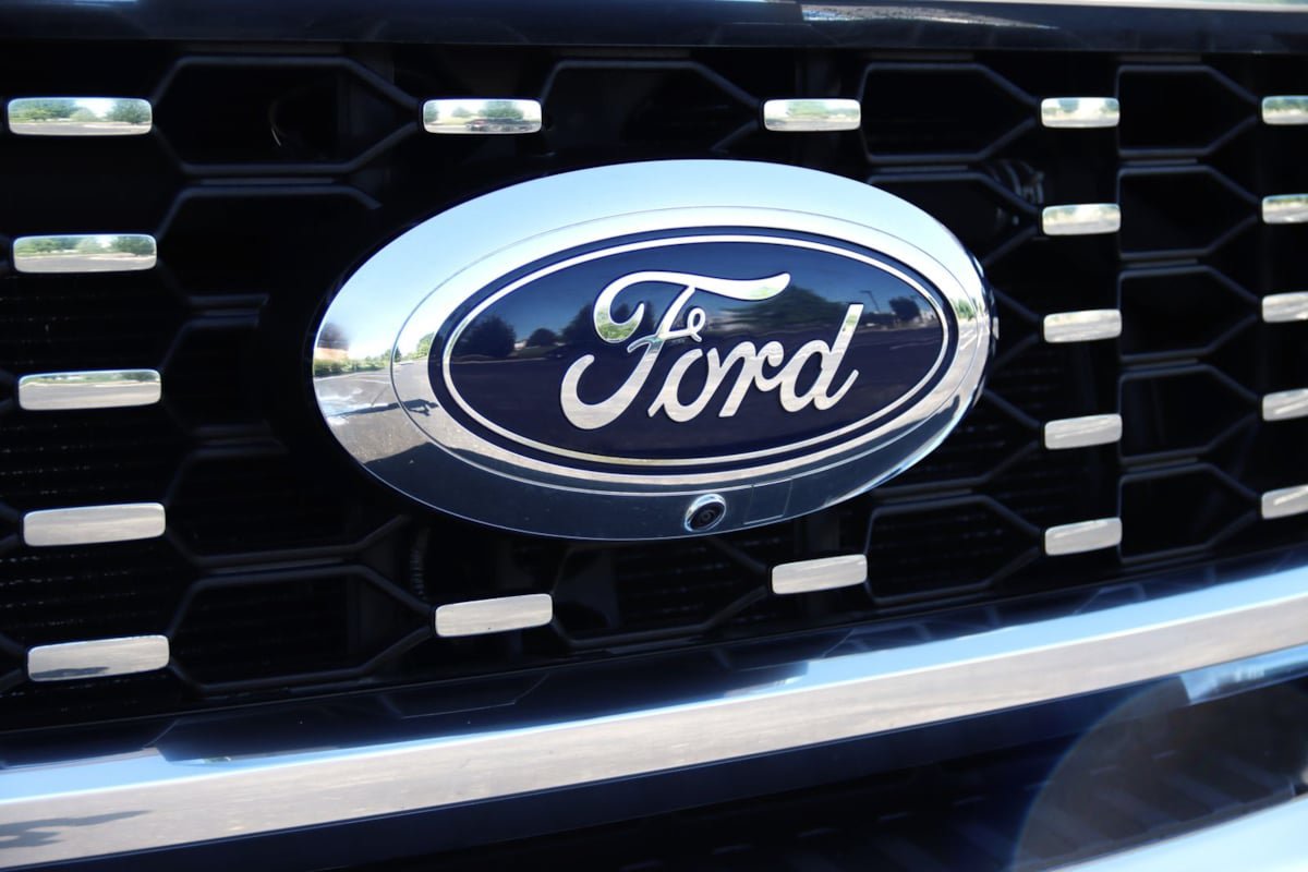 Used 2023 Ford F350 Lariat w/ Lariat Ultimate Package AWD/4WD image 29