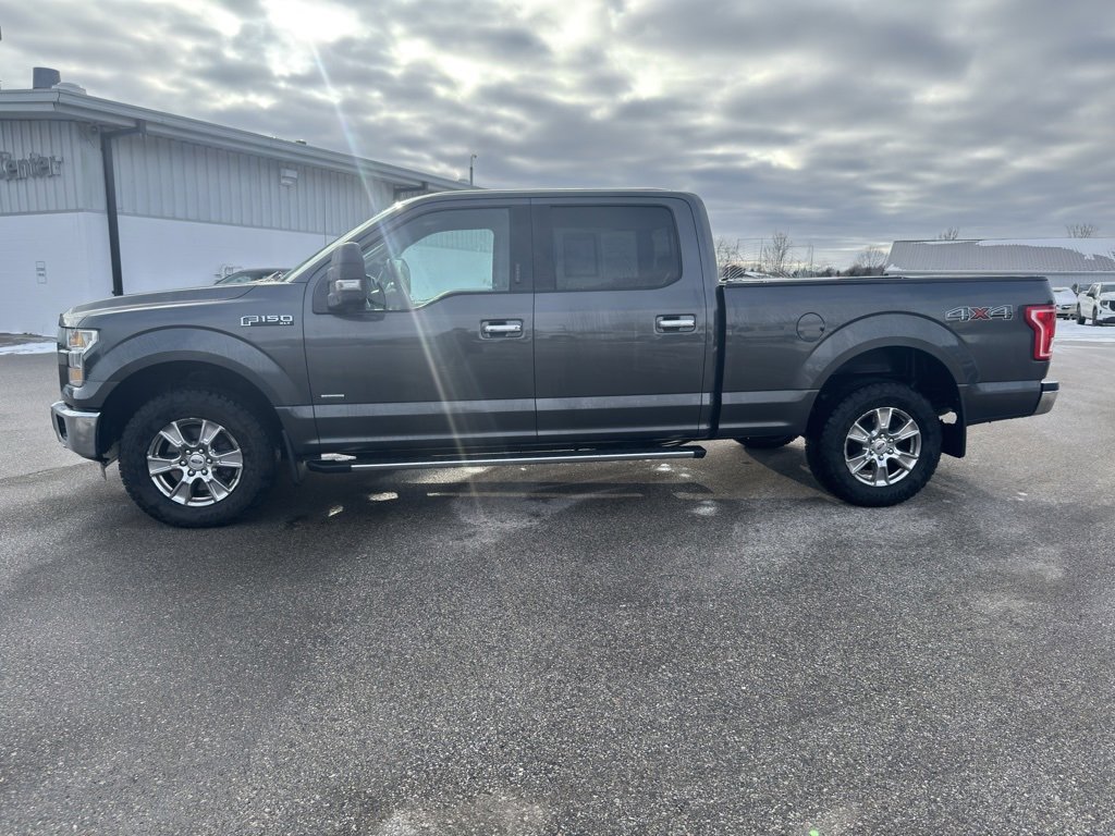 Used 2016 Ford F150 XLT w/ Equipment Group 302A Luxury image 3