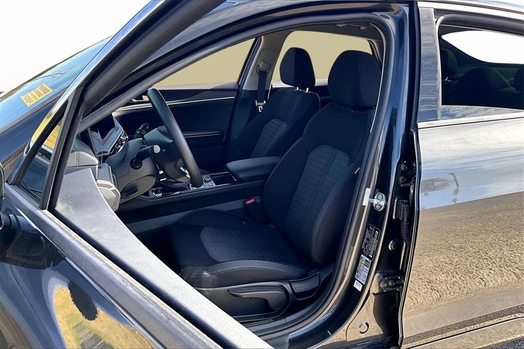 Certified 2025 Kia K5 LXS image 26