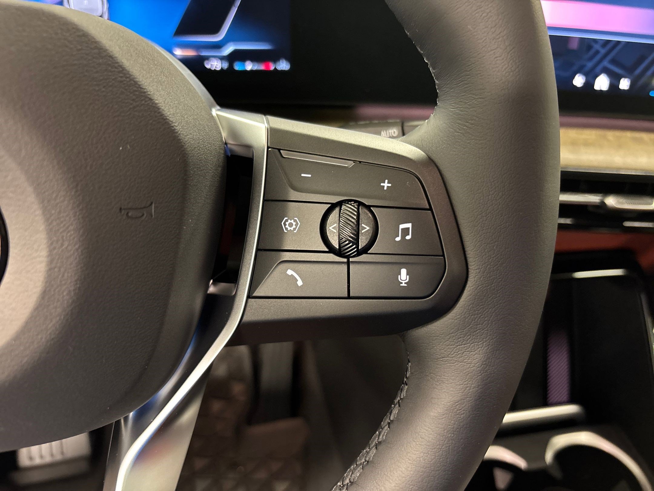 Used 2026 BMW X1 xDrive28i w/ Convenience Package image 28