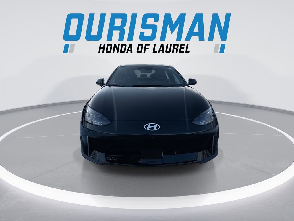 Used 2023 Hyundai Ioniq 6 Limited image 3