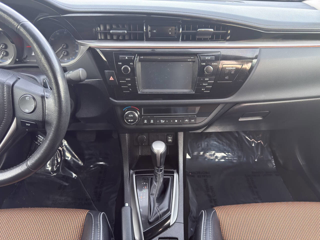 Used 2015 Toyota Corolla S FWD image 14