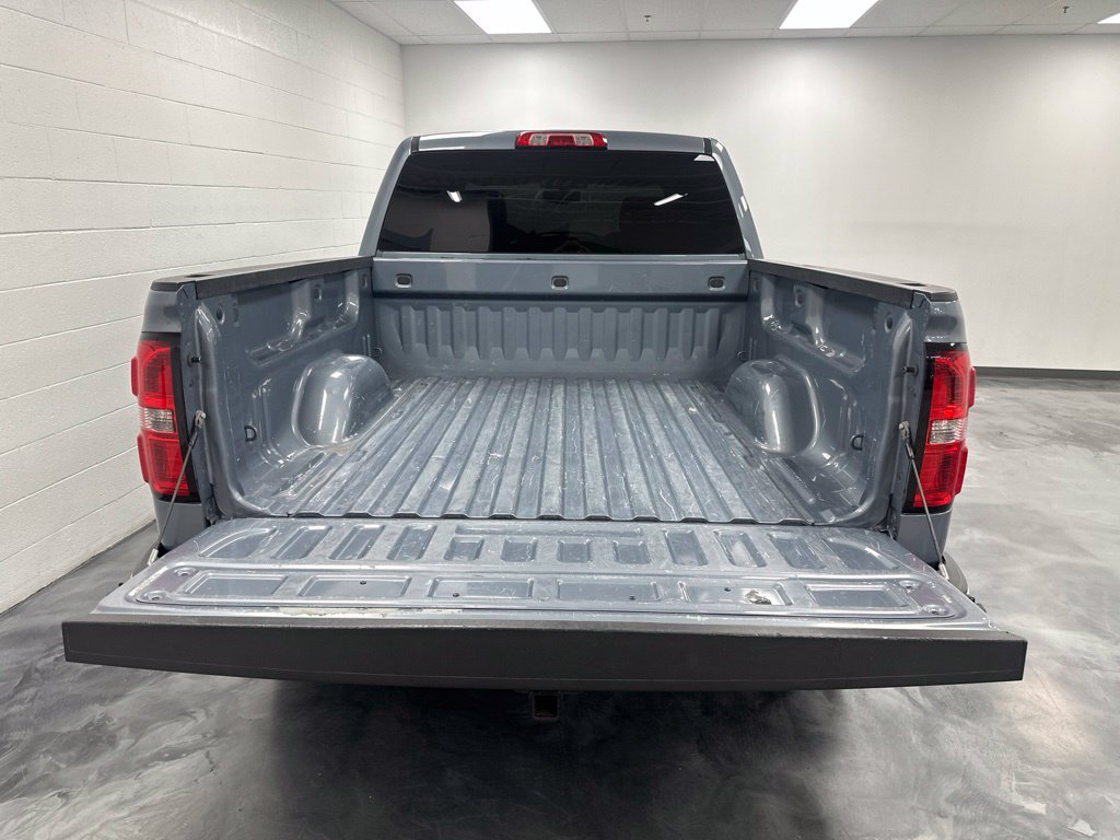 Used 2015 GMC Sierra 1500 SLT w/ SLT Crew Cab Value Package AWD/4WD image 8
