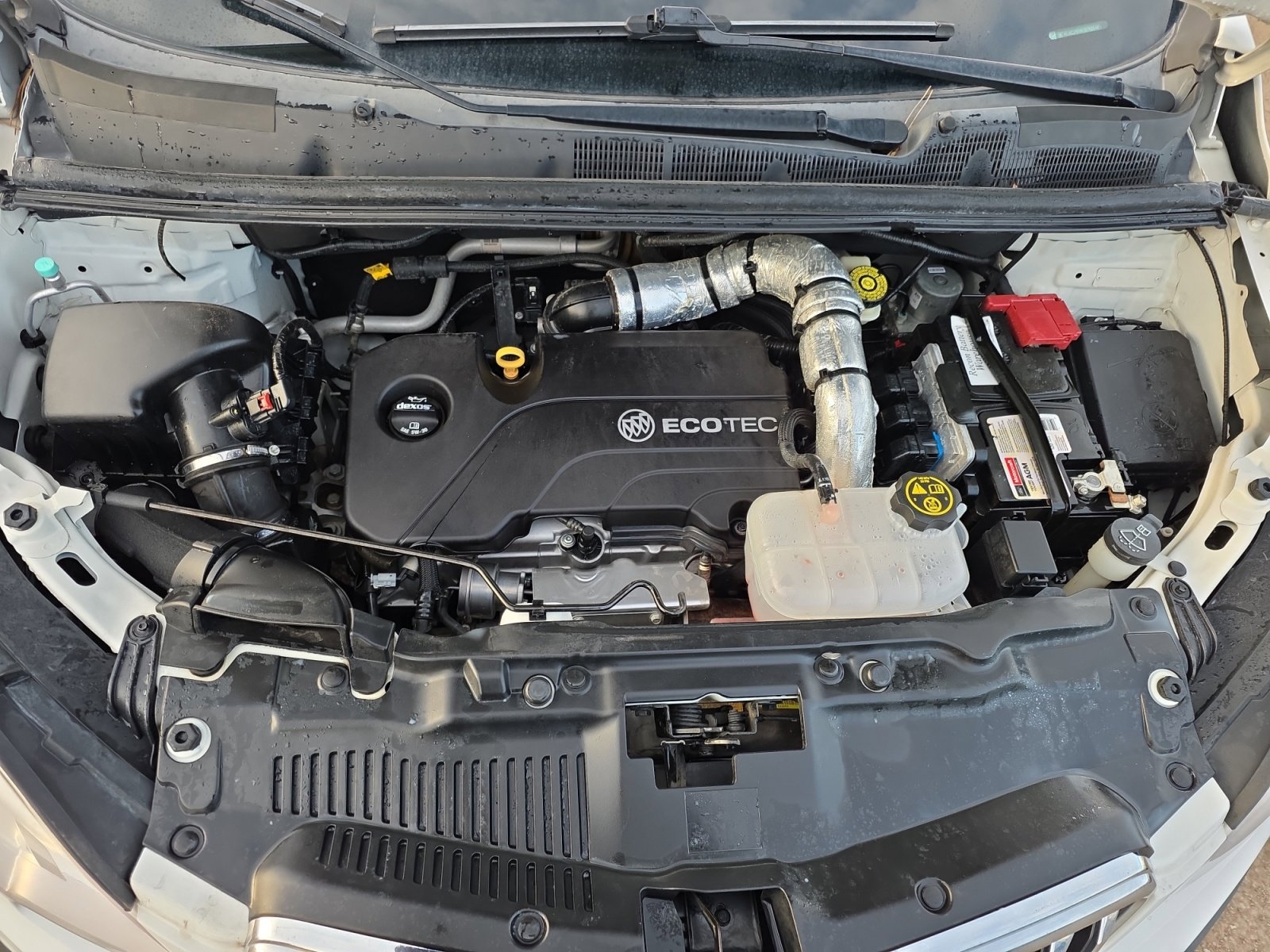 Used 2016 Buick Encore Sport Touring image 32