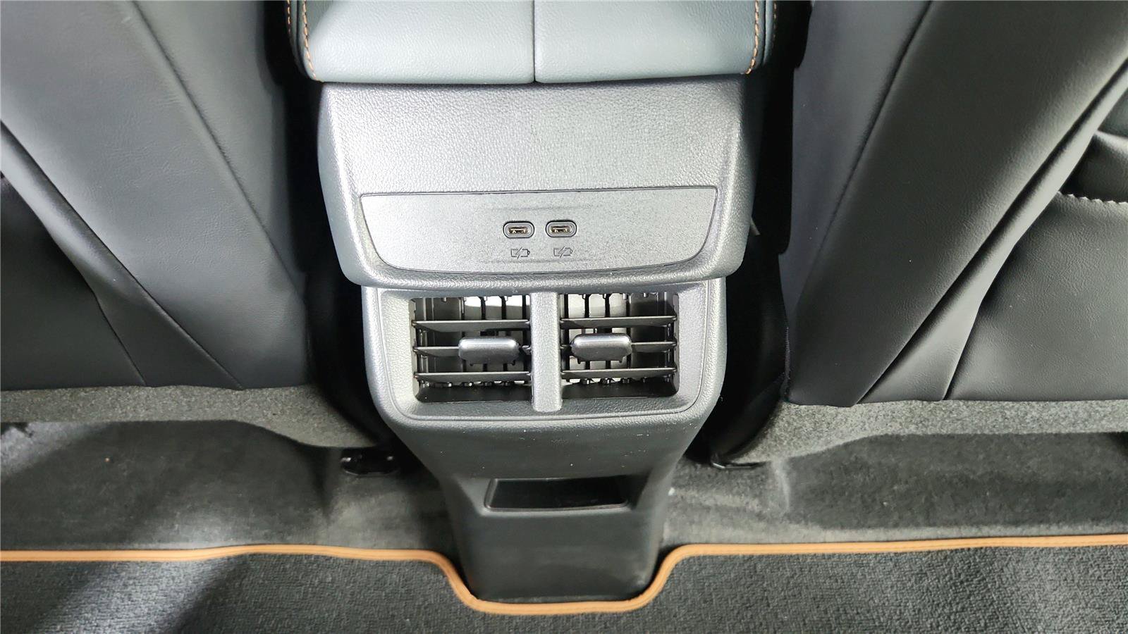 Used 2026 GMC Terrain AT4 AWD/4WD image 14