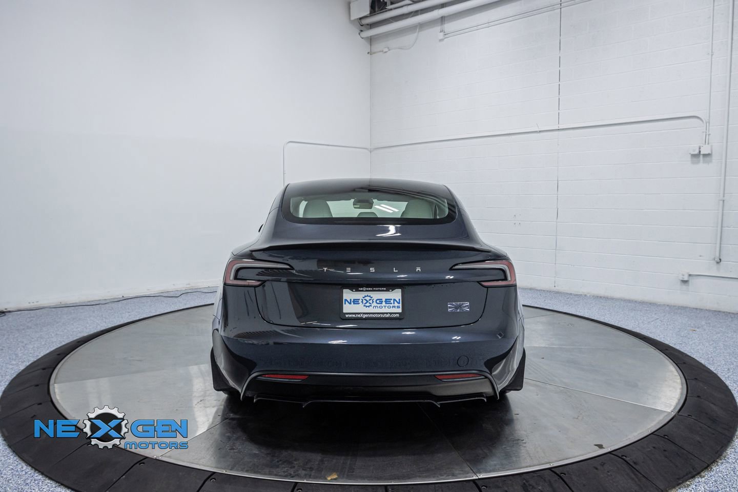 Used 2024 Tesla Model 3 Performance image 6