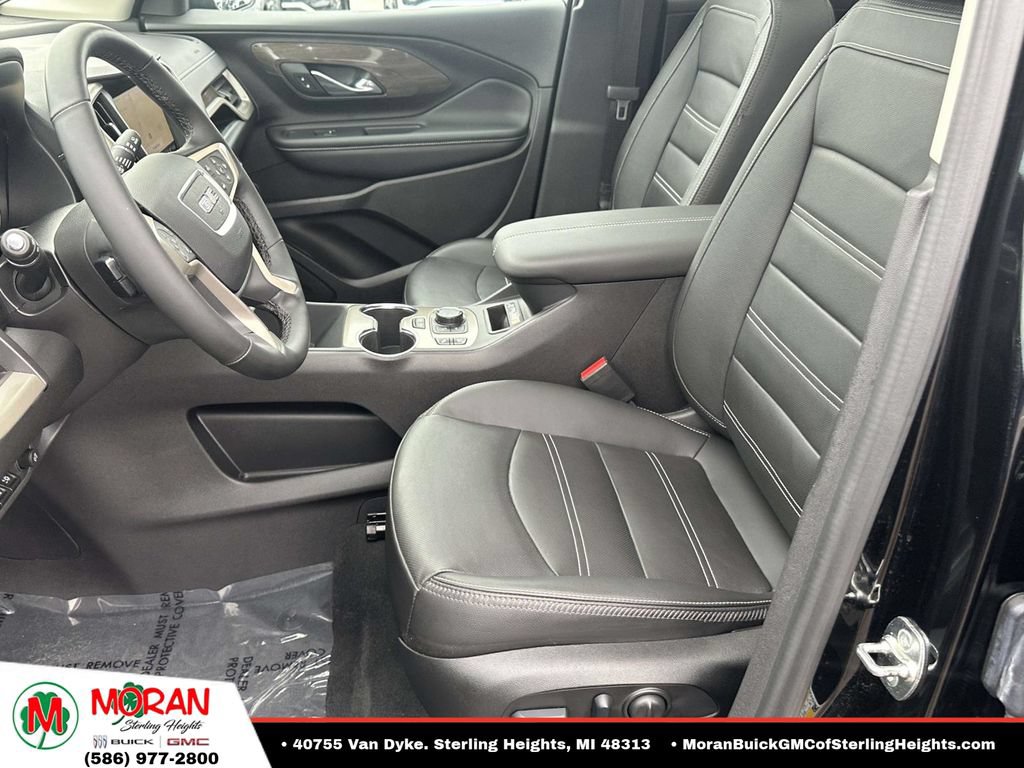 Certified 2024 GMC Terrain Denali w/ Black Diamond Edition AWD/4WD image 18