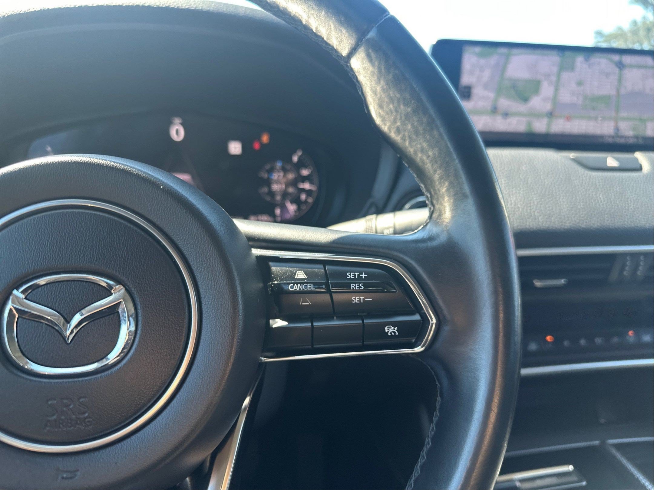 Used 2024 MAZDA CX-90 Plug-In Hybrid w/ Premium Pkg AWD/4WD image 40