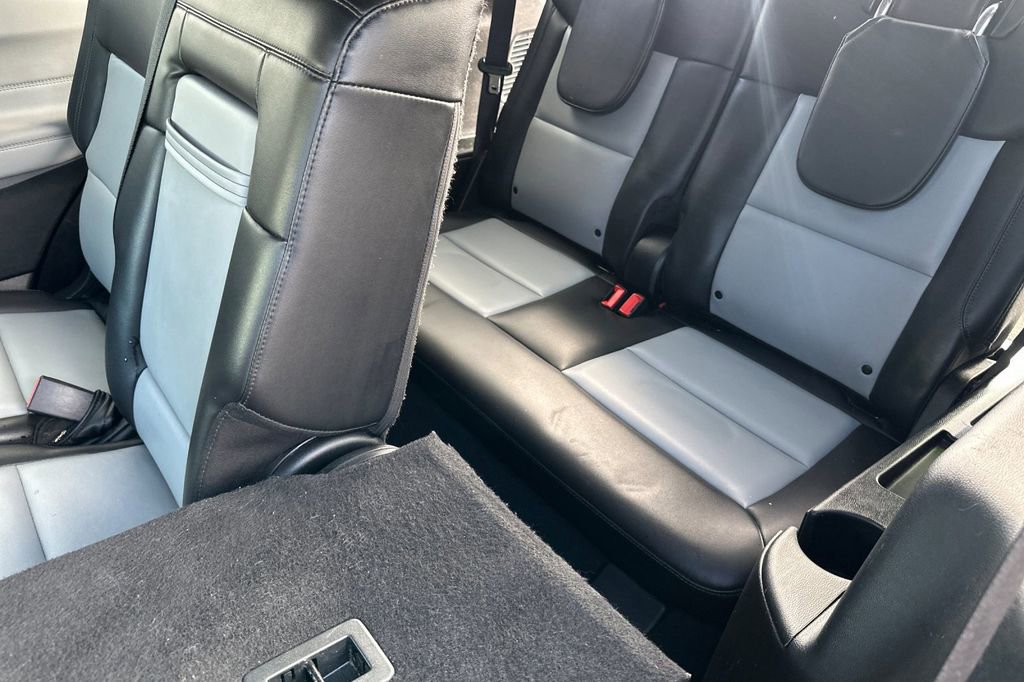 Certified 2023 Ford Explorer XLT w/ Equipment Group 202A image 17