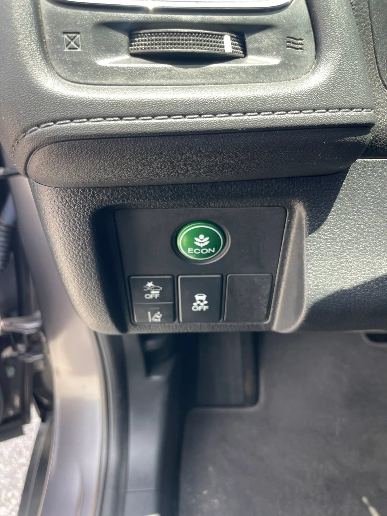 Used 2022 Honda HR-V EX-L image 17