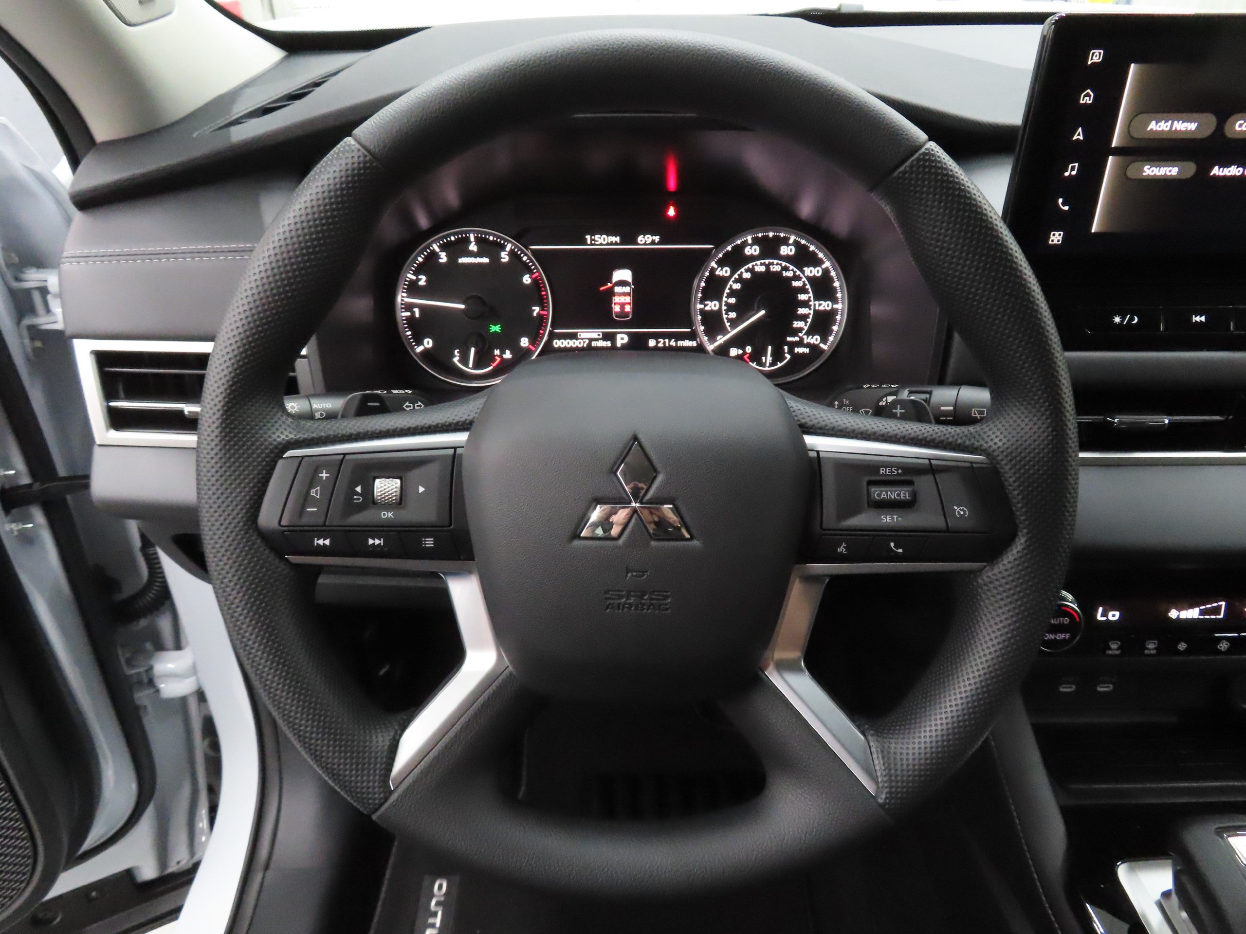 New 2026 Mitsubishi Outlander ES AWD/4WD image 15