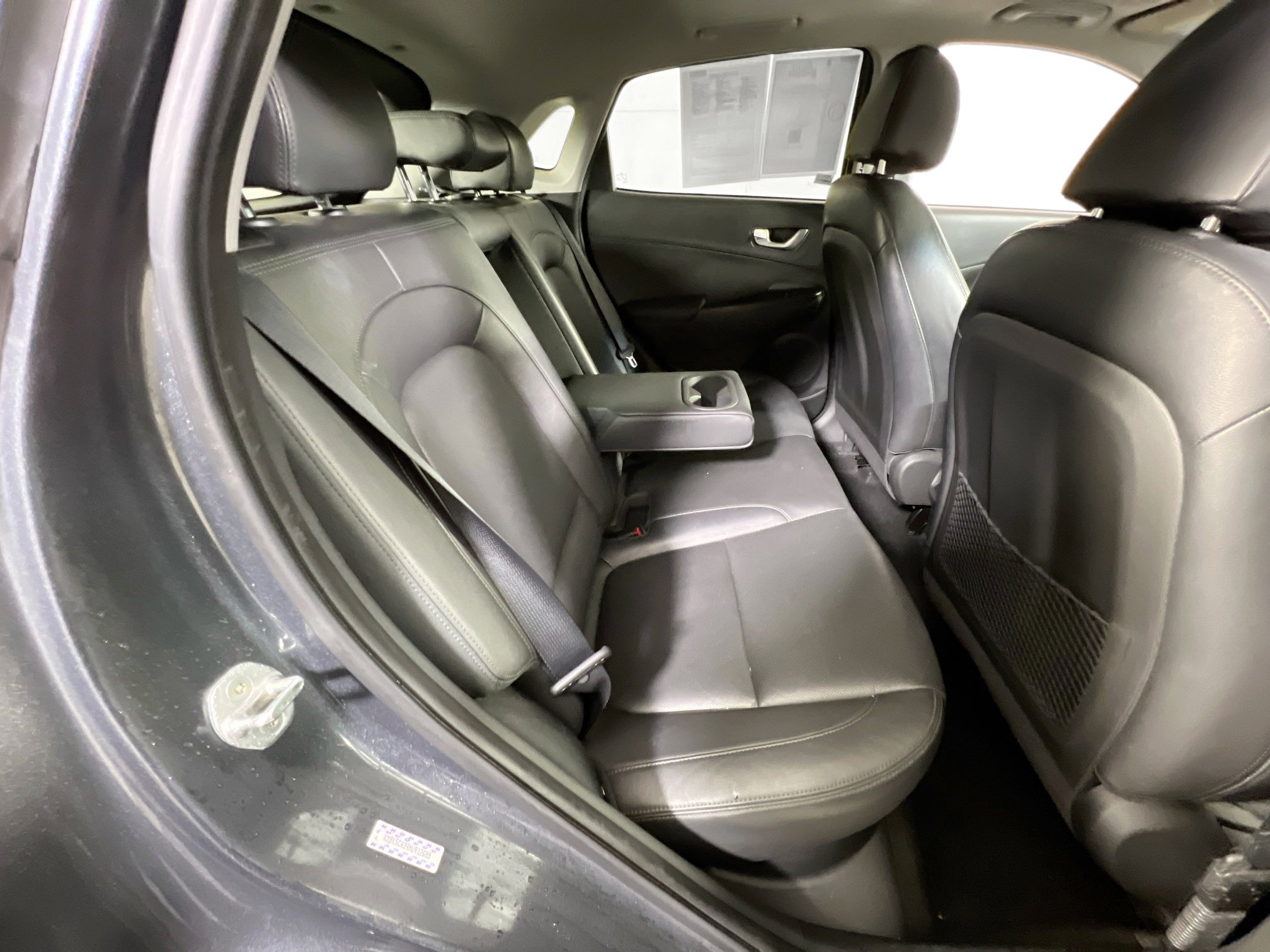 Used 2022 Hyundai Kona Limited w/ Cargo Package image 28