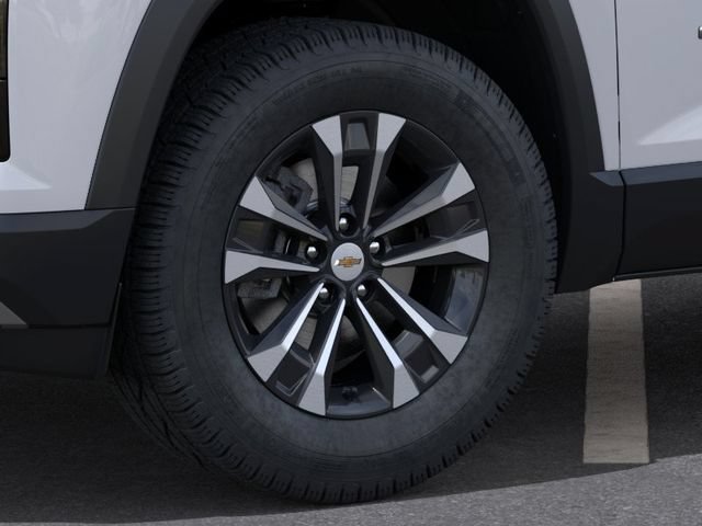 New 2027 Chevrolet Equinox LT FWD image 9