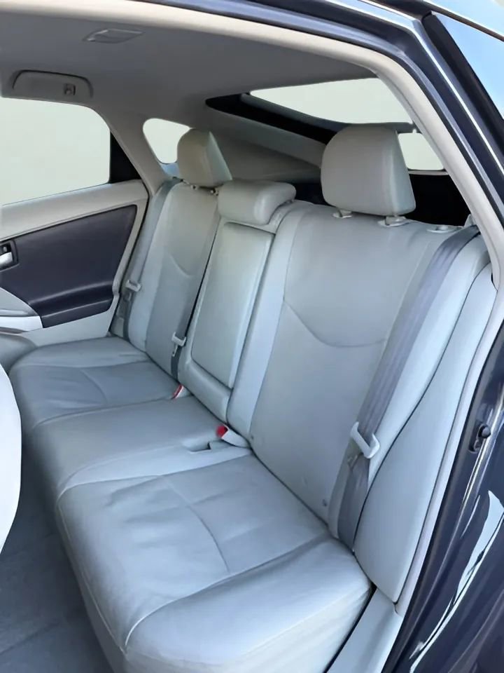 Used 2010 Toyota Prius Three image 16