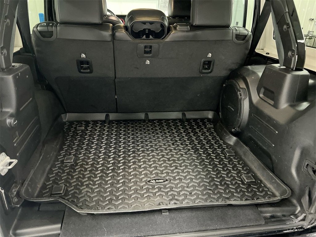 Used 2023 Jeep Wrangler Sahara w/ Cold Weather Group image 24