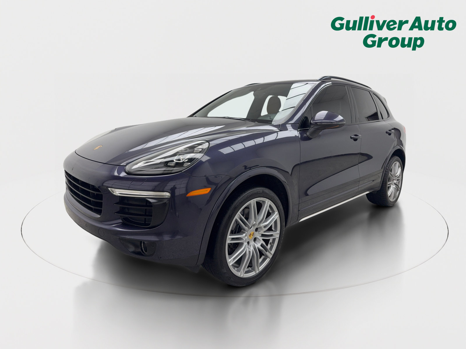 Used 2018 Porsche Cayenne Platinum Edition w/ Premium Package Plus AWD/4WD image 2