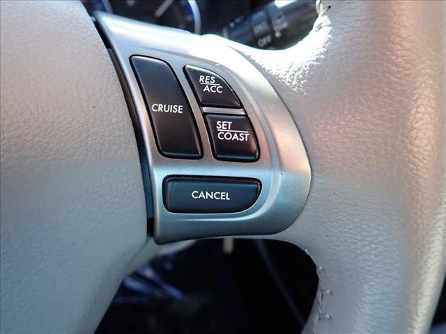 Used 2011 Subaru Forester 2.5X Limited w/ Rugged Pkg 1I image 18