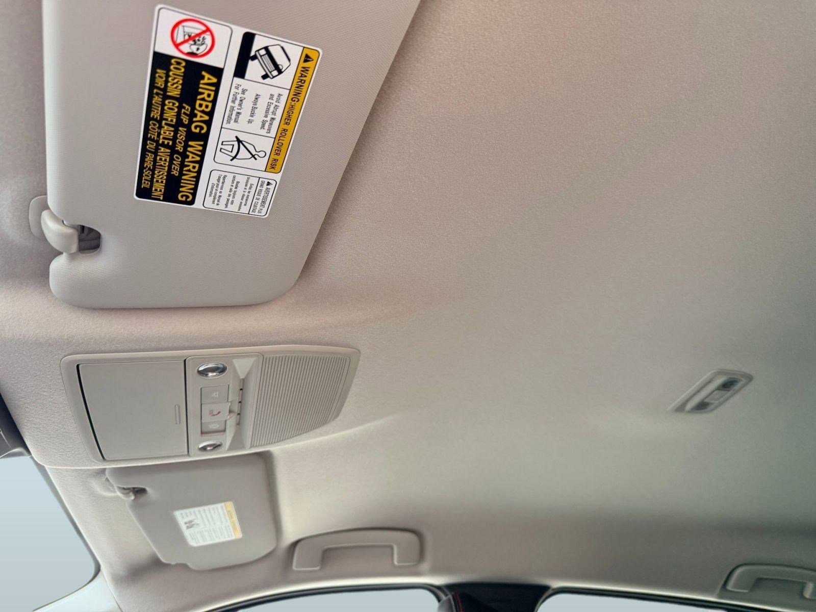 New 2026 Nissan Kicks SR w/ Cold Weather Package image 21