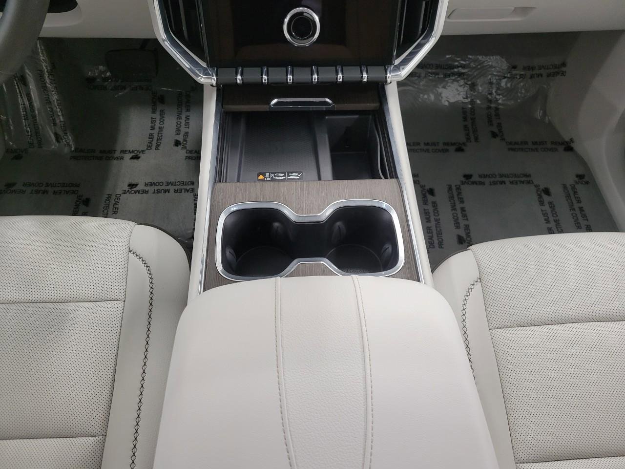 Used 2024 GMC Acadia Denali w/ LPO, Floor Liner Package AWD/4WD image 17