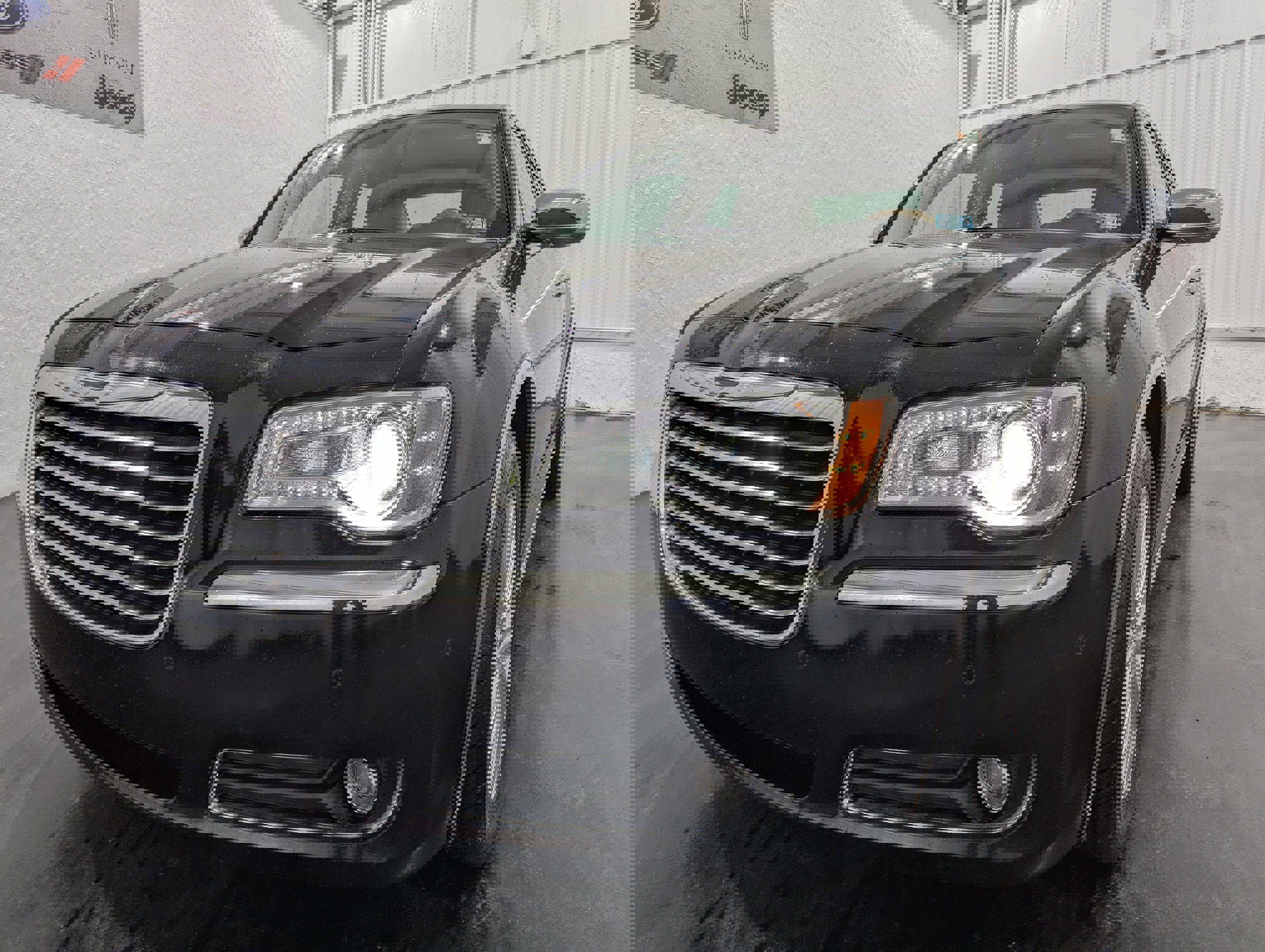 Used 2013 Chrysler 300 C w/ Light Group image 3