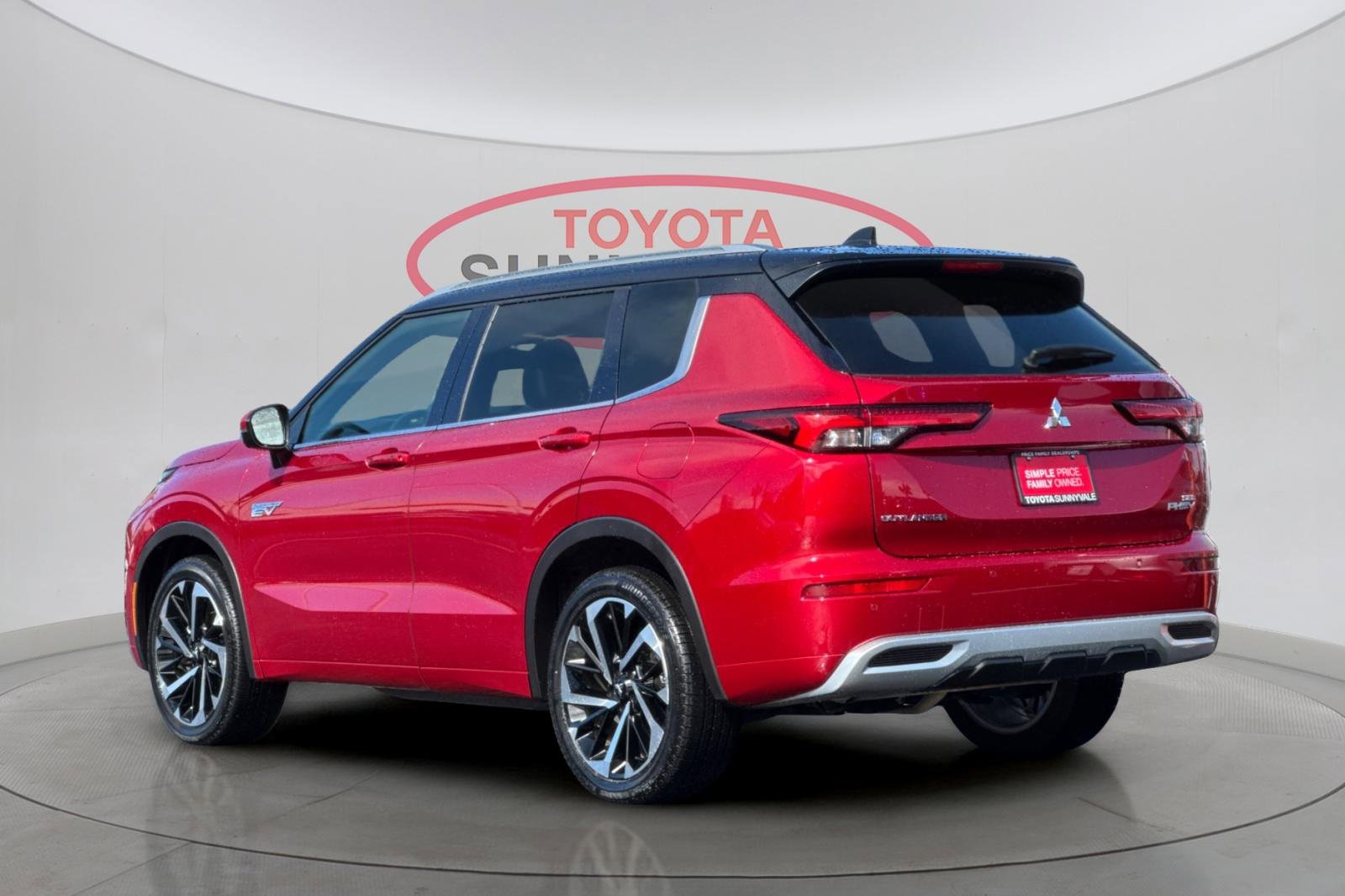 Used 2025 Mitsubishi Outlander SEL Black Edition image 7