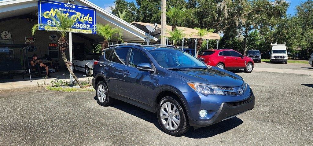 Used 2014 Toyota RAV4 Limited w/ Technology Package FWD image 2