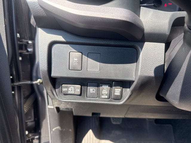 Used 2023 Toyota Tacoma TRD Off-Road AWD/4WD image 29