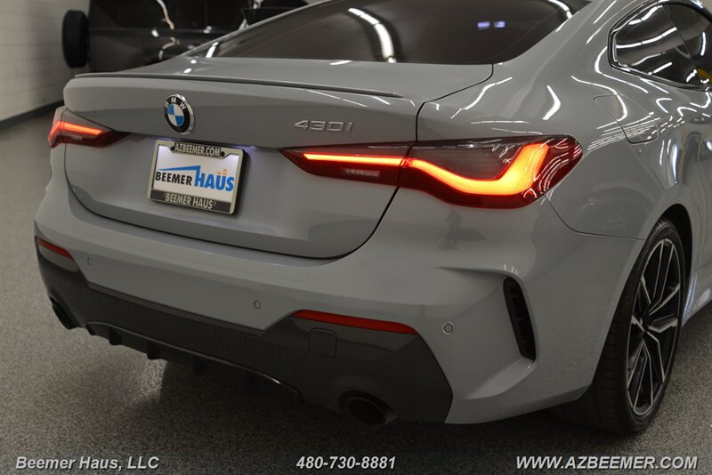 Used 2022 BMW 430i Coupe w/ M Sport Package RWD image 40