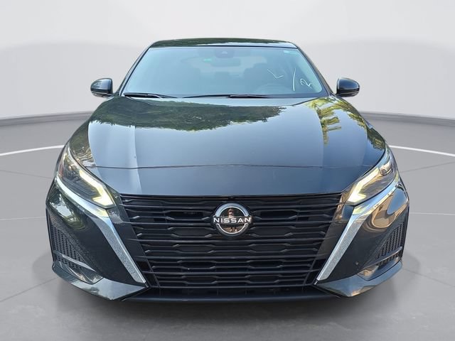 Used 2023 Nissan Altima 2.5 SL FWD image 9