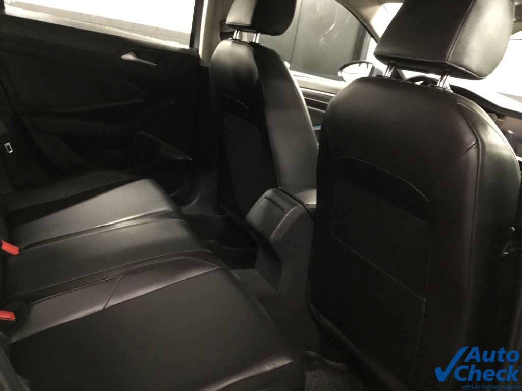 Used 2019 Volkswagen Jetta SEL image 32