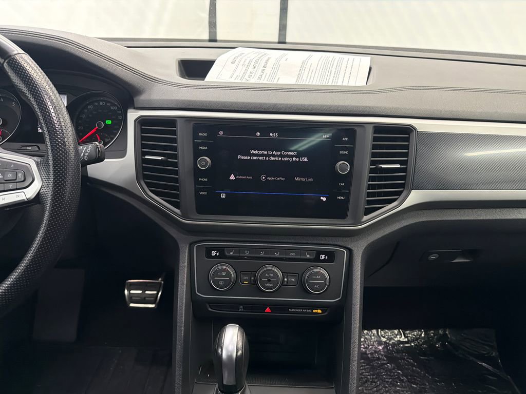 Used 2021 Volkswagen Atlas Cross Sport SE w/ Panoramic Sunroof Package image 31