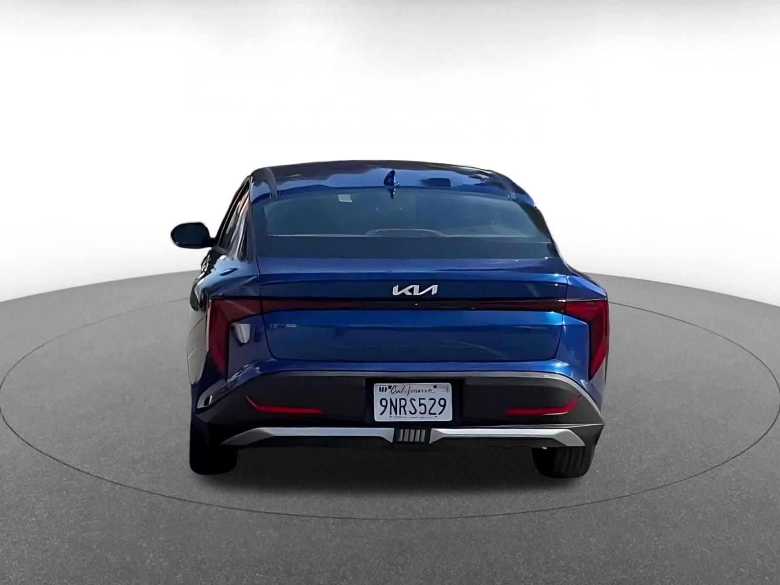 Used 2025 Kia K4 LXS image 12