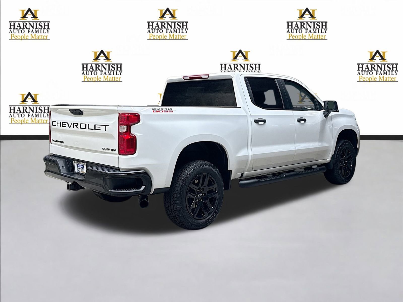 Used 2025 Chevrolet Silverado 1500 Custom Trail Boss w/ Turbomax Blackout Package image 6