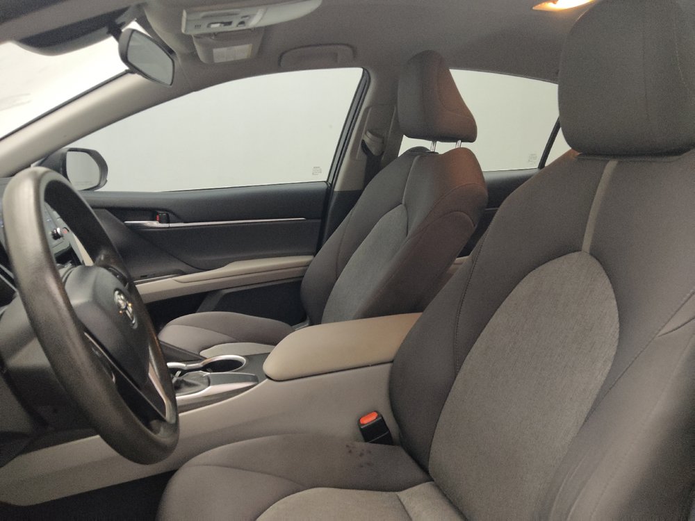 Used 2021 Toyota Camry LE FWD image 17