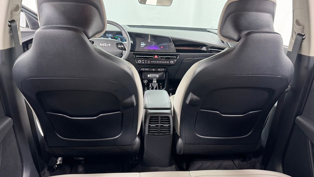 Used 2025 Kia Niro EX FWD image 20