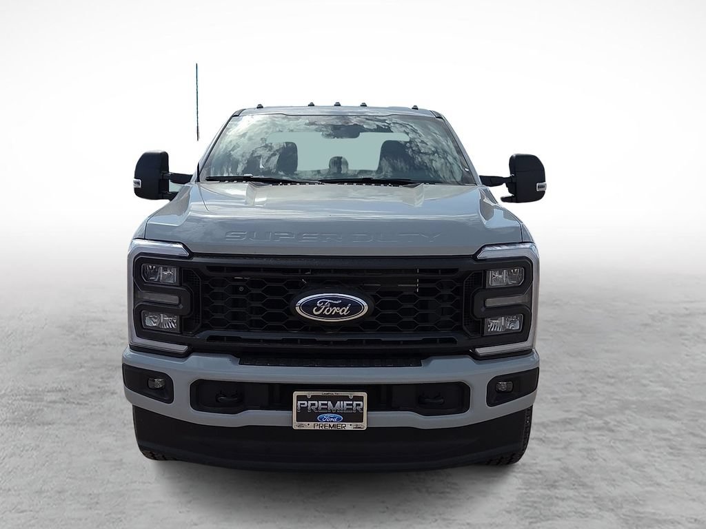 New 2026 Ford F250 XL w/ STX Appearance Package AWD/4WD image 3