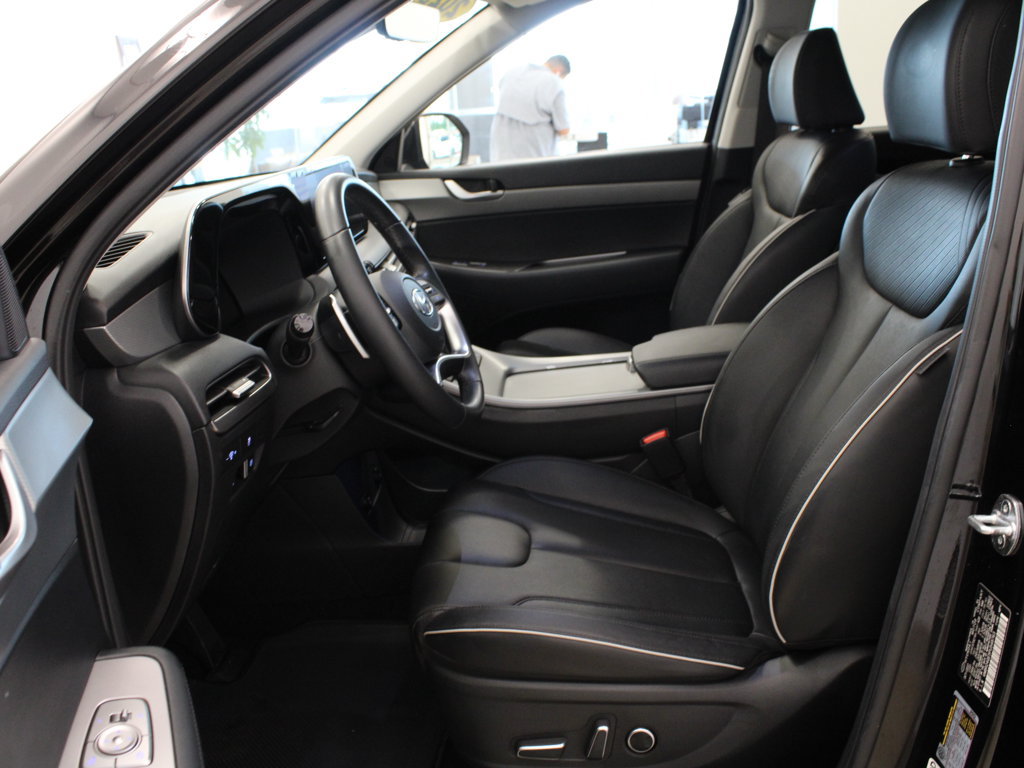 Used 2023 Hyundai Palisade SEL FWD image 10