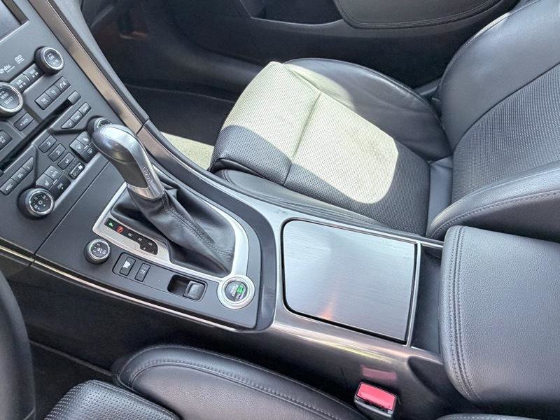 Used 2010 Saab 9-5 Aero w/ Technology Package AWD/4WD image 13