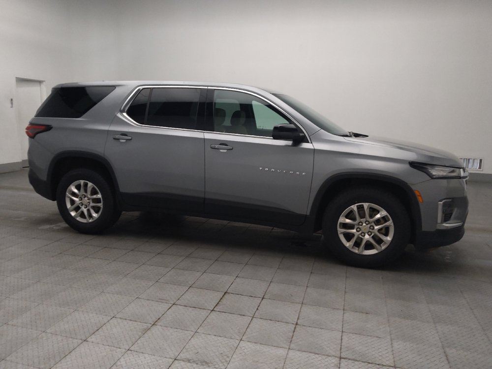 Used 2023 Chevrolet Traverse LS FWD image 11