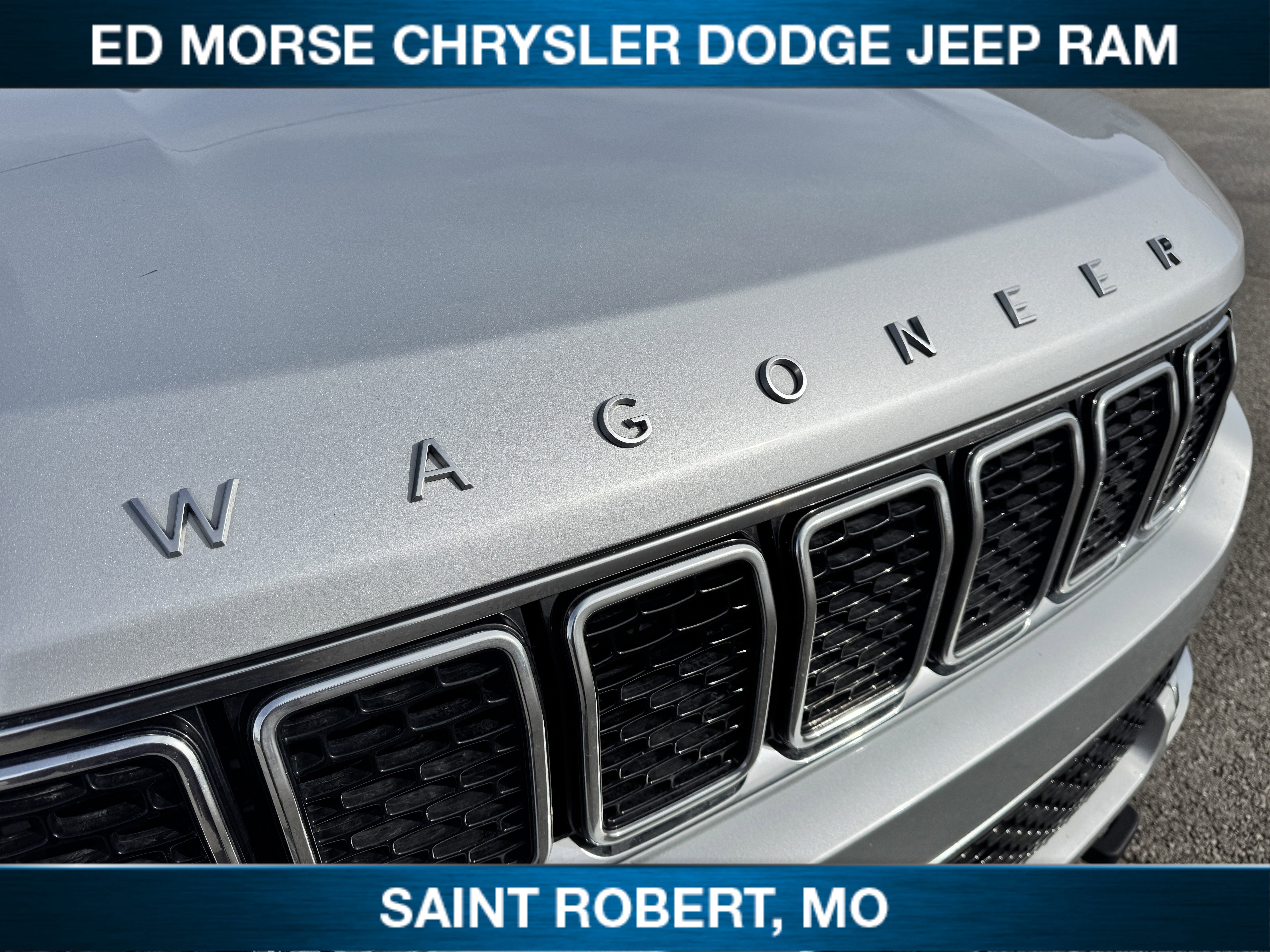 Used 2023 Jeep Wagoneer 4WD image 9