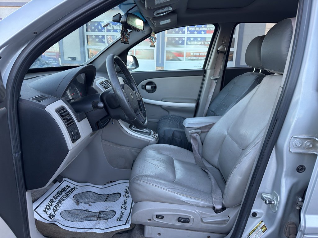 Used 2005 Chevrolet Equinox LT w/ Preferred Equipment Group image 11