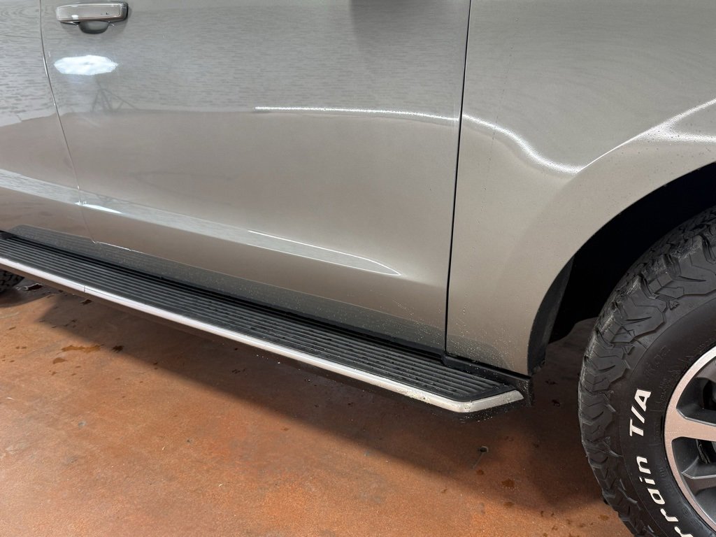 Used 2019 Ford Expedition XLT w/ Equipment Group 202A image 9