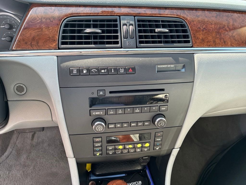 Used 2006 Buick LaCrosse CXL w/ Driver Confidence Package FWD image 14